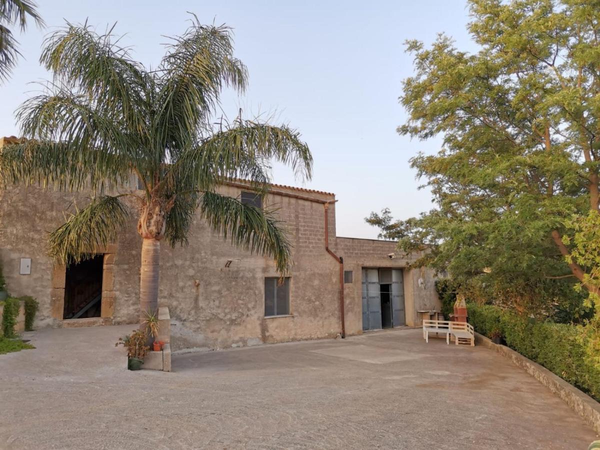 Antico Baglio Siciliano Parecchiata Villa Buseto Superiore Luaran gambar