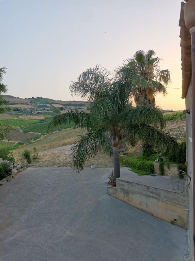 Antico Baglio Siciliano Parecchiata Villa Buseto Superiore Luaran gambar