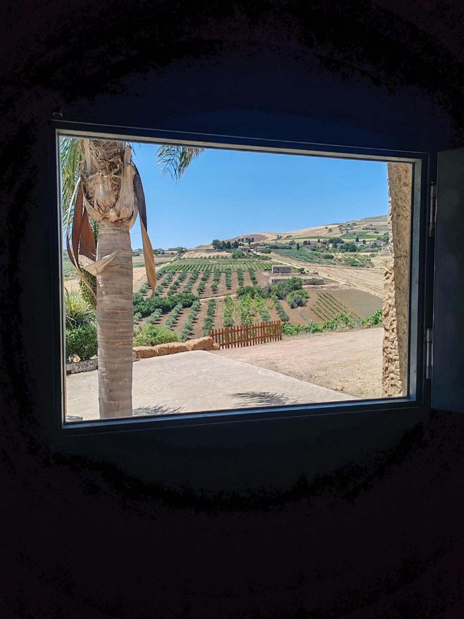 Antico Baglio Siciliano Parecchiata Villa Buseto Superiore Luaran gambar